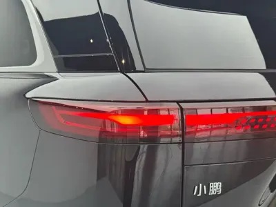 Xpeng G9