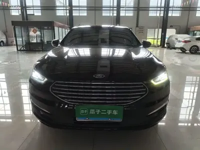 Ford Taurus