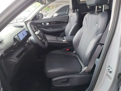 Geely Galaxy E5