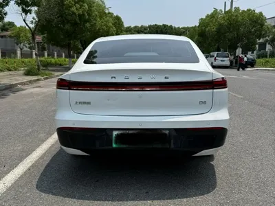 Roewe 荣威D6