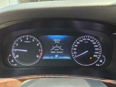 Hyundai Equus