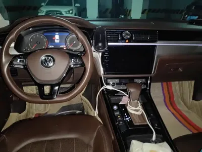 Volkswagen Phideon