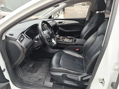 Roewe i6 MAX New Energy