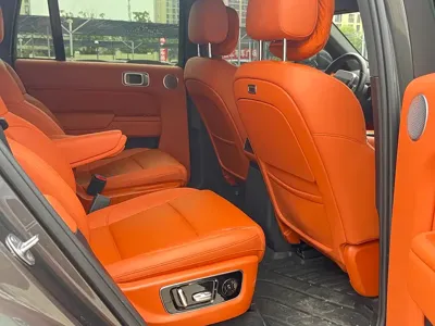 Li Auto Li L8
