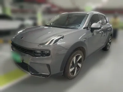 Lynk & Co 06 EM-P
