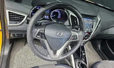 Hyundai Veloster