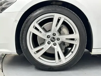 Audi A7L