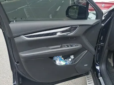 Cadillac XT6