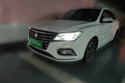 Roewe i5