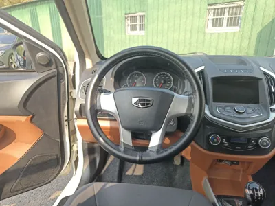Geely Diamond