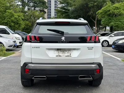Peugeot 4008