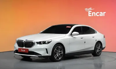 BMW i5
