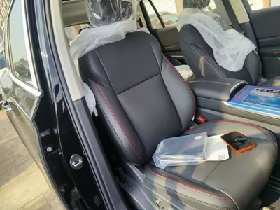 Hongqi HS7 PHEV