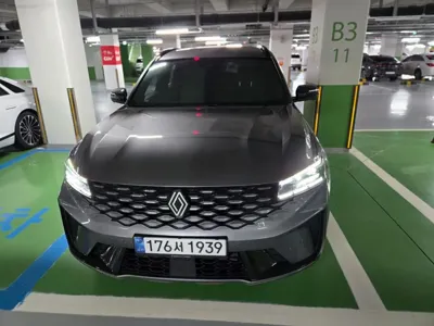 Renault-KoreaSamsung Grand Koleos
