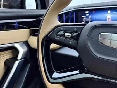Geely Boyue L