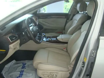 Genesis EQ900