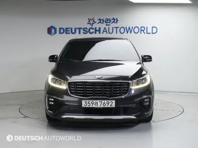 Kia Canival