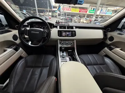 Land Rover Sport
