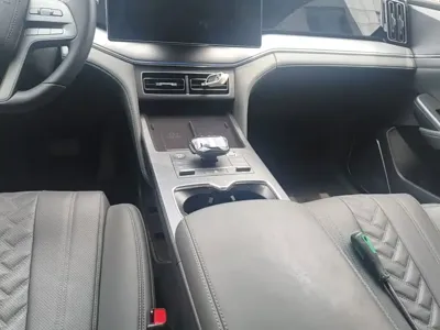 BYD L DM-i