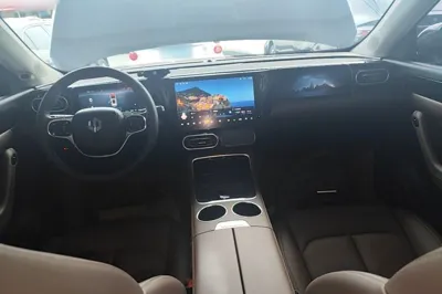 Leapmotor C11
