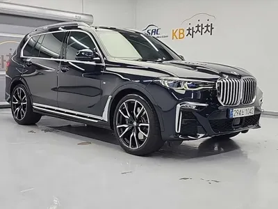 BMW X7