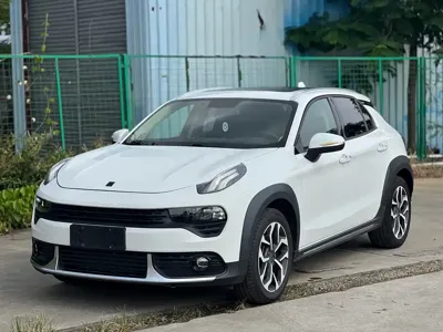 Lynk & Co 02