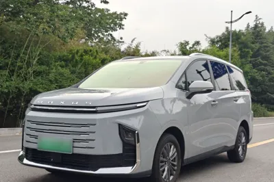 SAIC MAXUS Maxus G50 PHEV