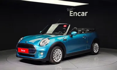 MINI Cooper Convertible