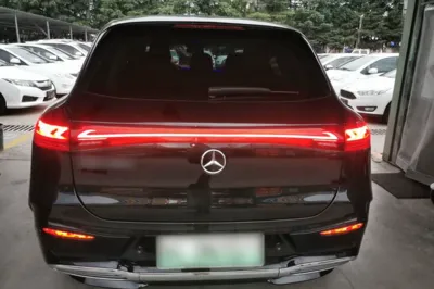 Mercedes-Benz EQS SUV