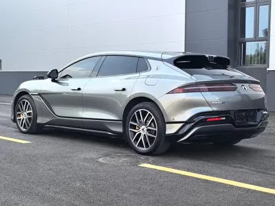 Denza Denza Z9GT
