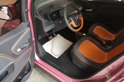 Baojun E100