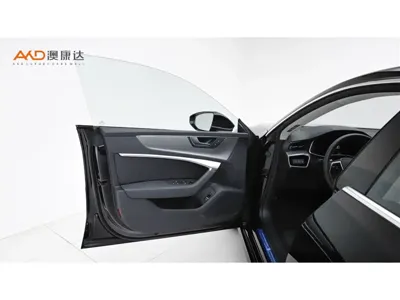 Audi A7L