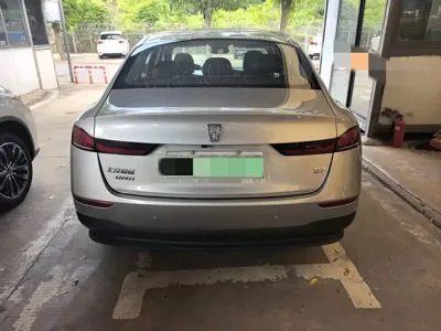 Roewe D7