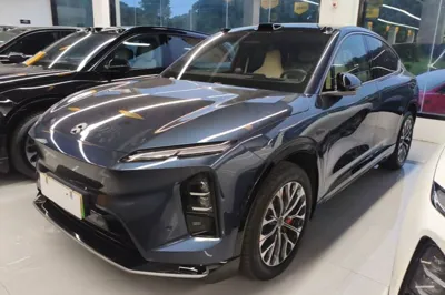 Nio EC6