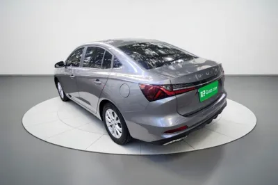 Roewe i5