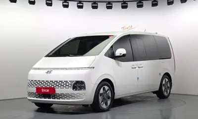 Hyundai Staria