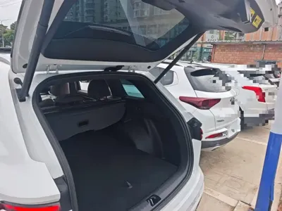 Geely Xingyue L