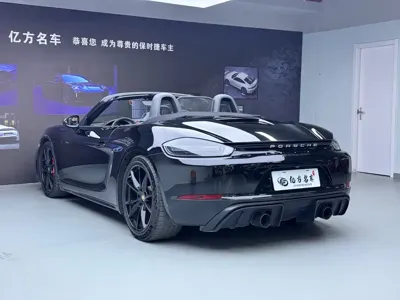 Porsche 718