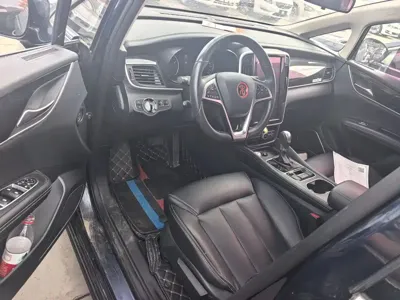 BYD MAX