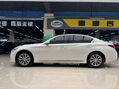 Infiniti Q50L