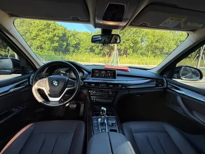 BMW X5 (Import)