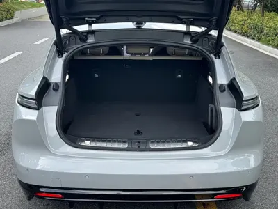 Nio ET5T