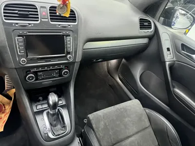 Volkswagen Golf (Import)