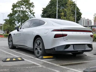 Xpeng P7