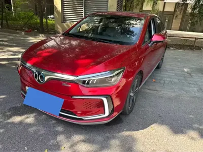 BAIC EU5