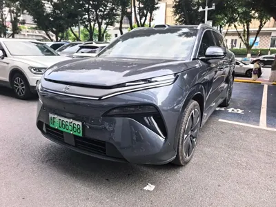 BYD 唐L