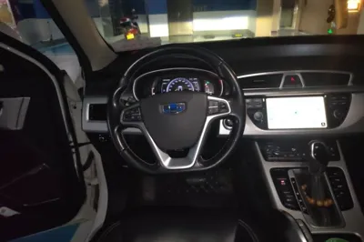 Geely Auto Emgrand X7 Sport