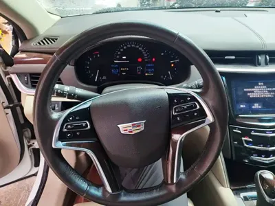 Cadillac XTS