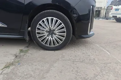 SAIC MAXUS G10