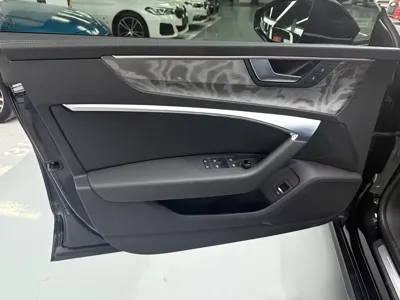 Audi A7L